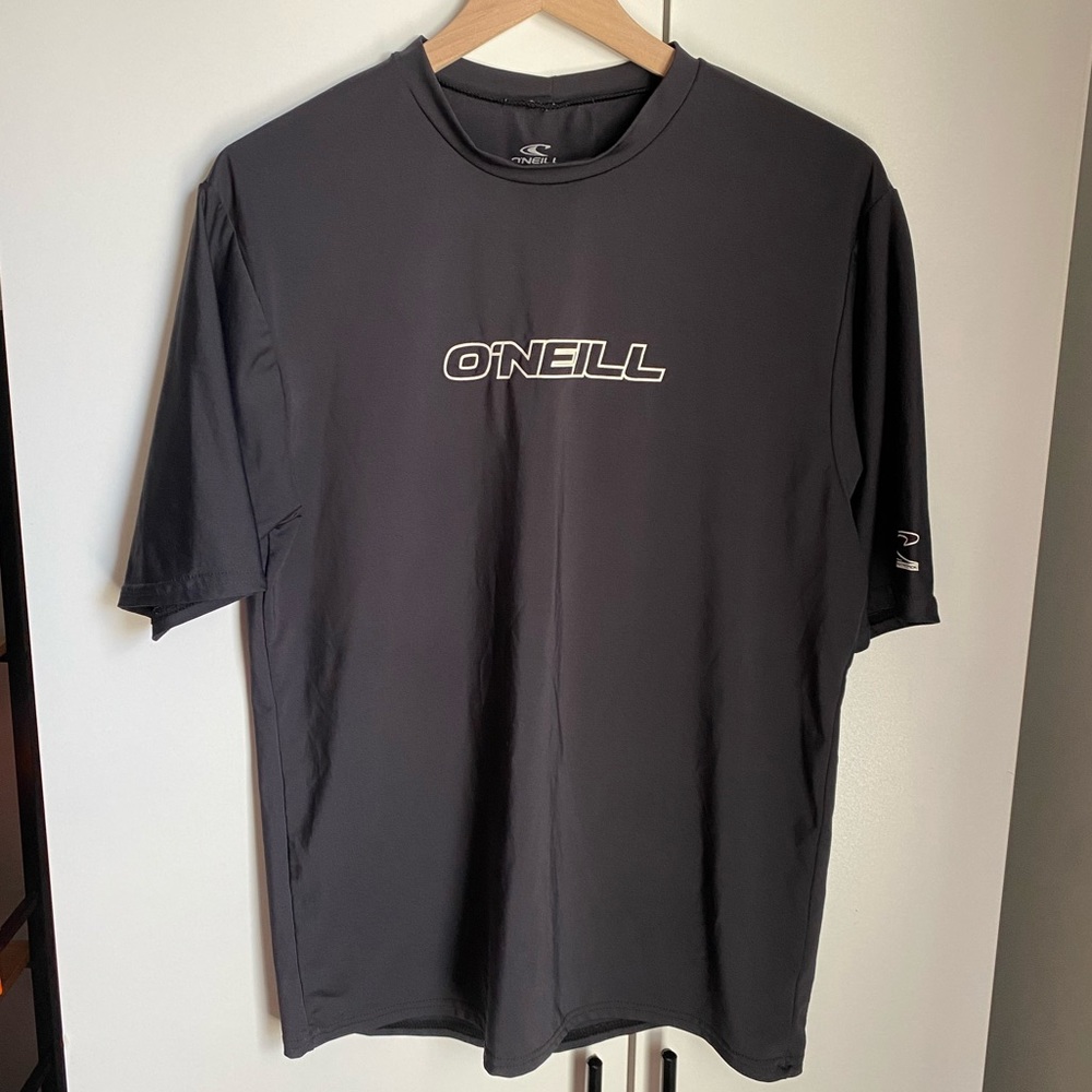 O’Neill Short-Sleeve Rash Guard